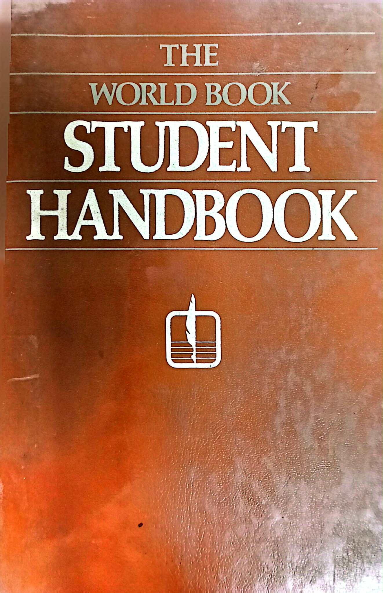 THE WORLD BOOK STUDENT ENCYCLOPEDIA